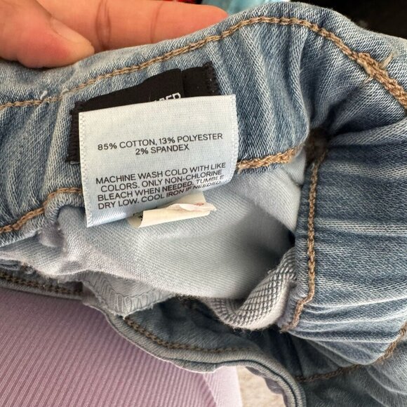 NWT Express Jogger Jeans Paper Bag Elastic Waist Pull On Denim Pants Womens 10R - Picture 7 of 7